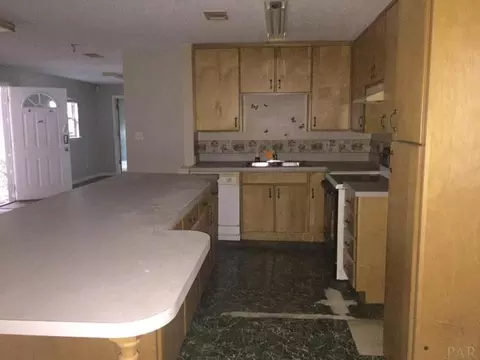 6331 Deaton Bridge Rd, Milton, FL 32583 photo 5