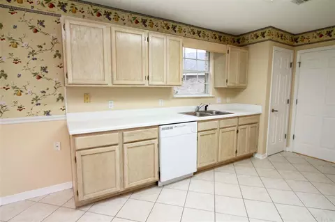 2307 Brightview Pl, Cantonment, FL 32533 photo 7