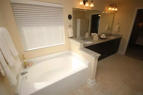 5879 Dunridge Dr, Pace, FL 32571 photo 31
