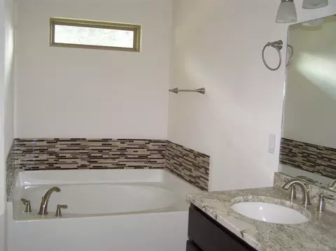 4938 Hyatt Ln, Pace, FL 32571 photo 19