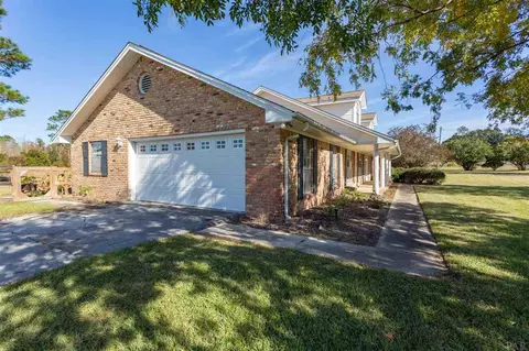 412 Meander Ln, Cantonment, FL 32533 photo 3