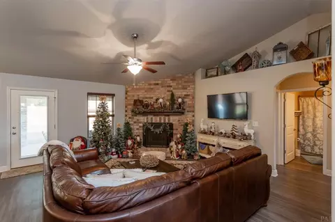 4276 Hazelhurst Dr, Pace, FL 32571 photo 3