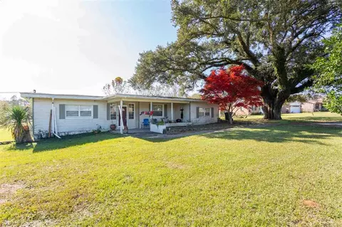 1425 E Kingsfield Rd, Cantonment, FL 32533 photo 1