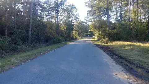 6936 Warren Rd, Bagdad, FL 32583 photo 7