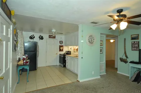 6640 Cedar St, Milton, FL 32570 photo 12