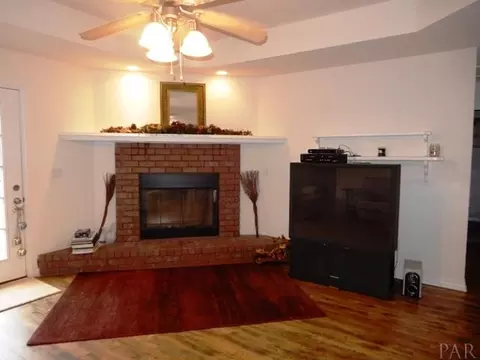 6380 Garrett Rd, Mcdavid, FL 32568 photo 5