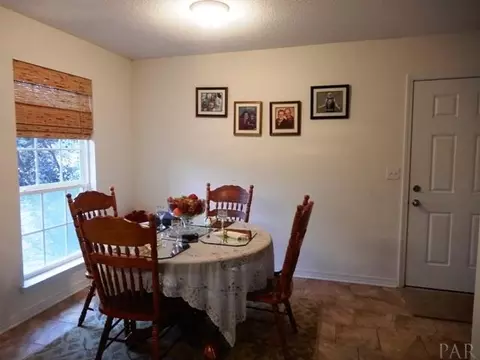 6380 Garrett Rd, Mcdavid, FL 32568 photo 9
