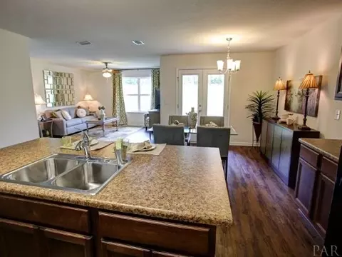 4088 Chickadee St, Milton, FL 32583 photo 3
