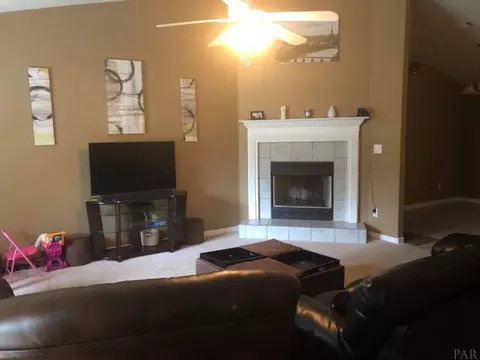 4191 Regency Dr, Pace, FL 32571 photo 1