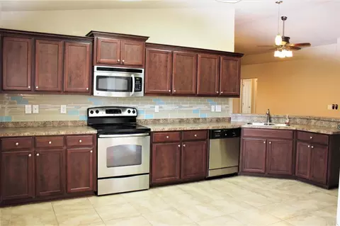 4009 Berry Cir, Pace, FL 32571 photo 9