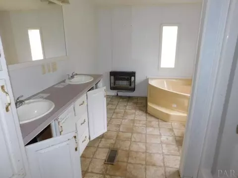 5066 Iva Rd, Jay, FL 32565 photo 16