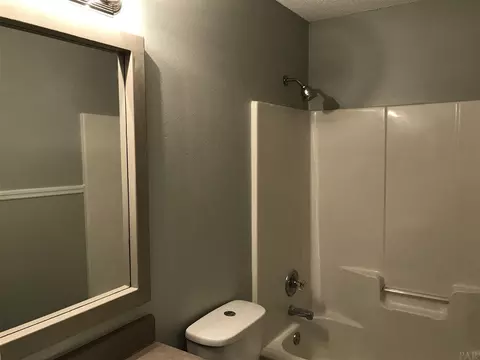 2040 Commodore Dr, Navarre, FL 32566 photo 33