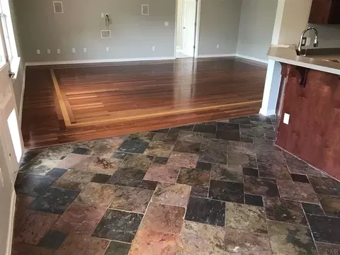 2040 Commodore Dr, Navarre, FL 32566 photo 11