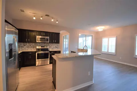 4620 Carmel Cir, Pace, FL 32571 photo 9