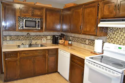 8017 Virginia Ln, Milton, FL 32583 photo 8