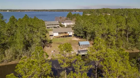 8017 Virginia Ln, Milton, FL 32583 photo 1