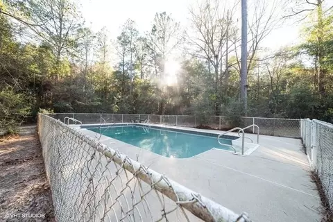 6434 Tonya Dr, Milton, FL 32570 photo 2