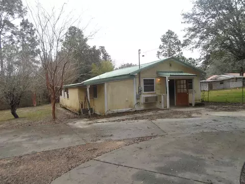 5232 Yankee Ln, Milton, FL 32570 photo 2