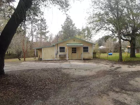 5232 Yankee Ln, Milton, FL 32570 photo 1