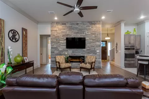 2957 Diamond Creek Dr, Pace, FL 32571 photo 28