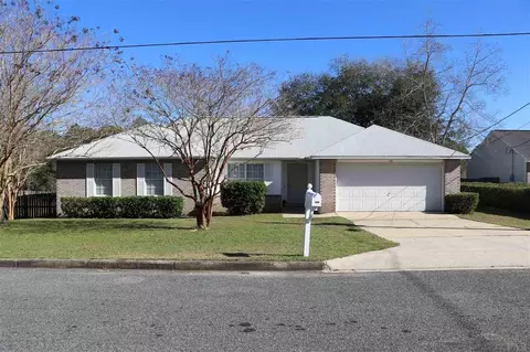 159 Nicole Ln, Crestview, FL 32539 photo 1