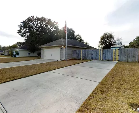 5765 Pescara Dr, Pace, FL 32571 photo 5