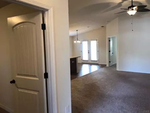 4317 Village Oak Ln, Pace, FL 32571 photo 3