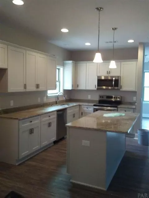 3885 Fielding Ct, Pace, FL 32571 photo 6