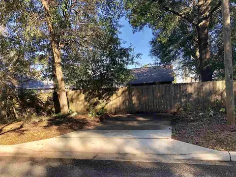 5829 Rustic Ridge Cir, Milton, FL 32570 photo 21