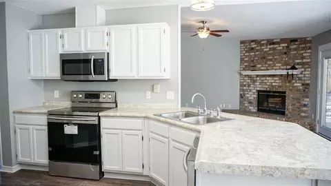 3469 Jubilee Dr, Pace, FL 32571 photo 7