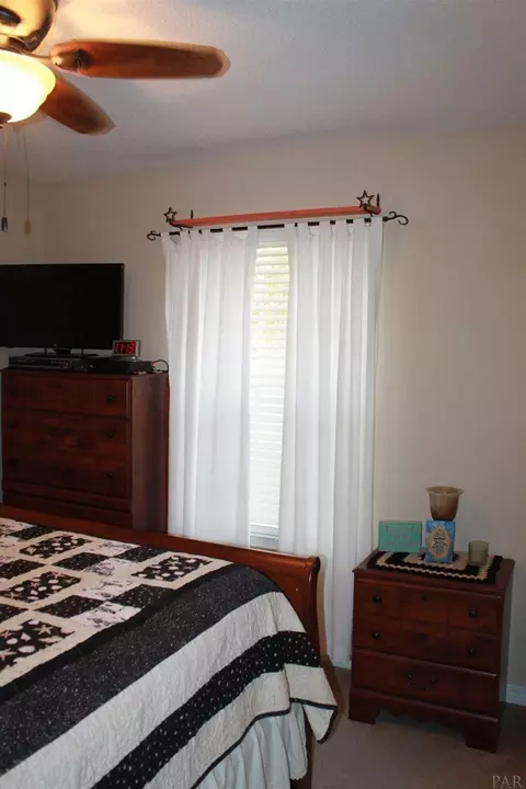5436 Cox Rd, Milton, FL 32583 photo 11