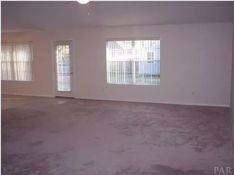 6525 Eagle Crest Dr, Milton, FL 32570 photo 5
