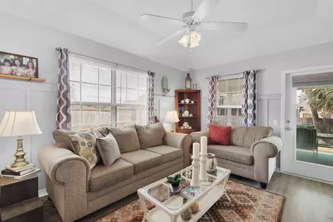 2300 Bur Oak Dr, Cantonment, FL 32533 photo 10