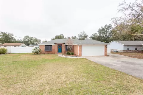 5741 Bronco Pl, Milton, FL 32570 photo 2