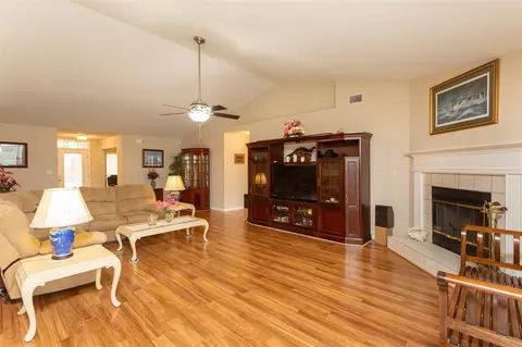 5321 Richardson St, Milton, FL 32570 photo 14
