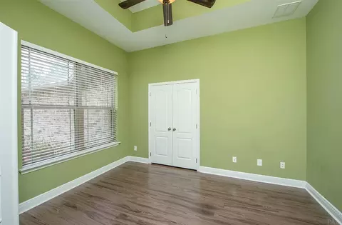 5911 Augustine Dr, Pace, FL 32571 photo 3
