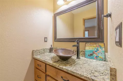 1804 Kingstree Dr, Cantonment, FL 32533 photo 9