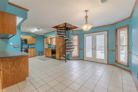 1804 Kingstree Dr, Cantonment, FL 32533 photo 4