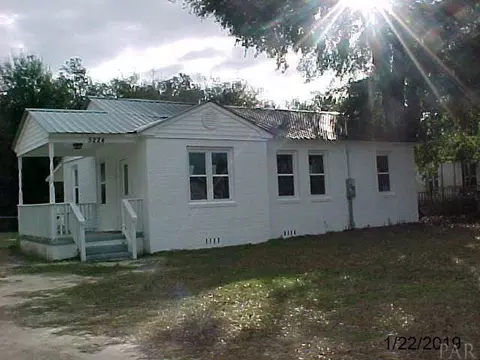 5224 Nimitz Rd, Milton, FL 32583 photo 2