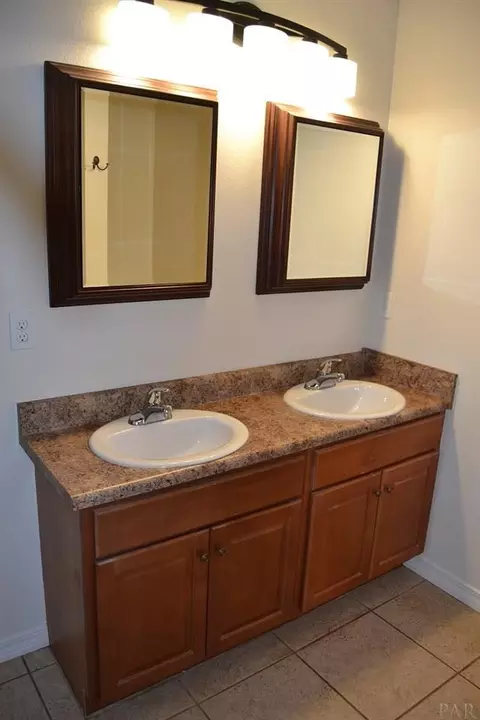 6502 Warren Rd, Milton, FL 32583 photo 16