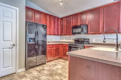 4841 Hilarita Cir, Pace, FL 32571 photo 6