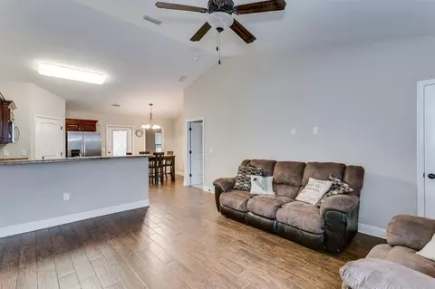 4835 Covenant Cir, Pace, FL 32571 photo 5
