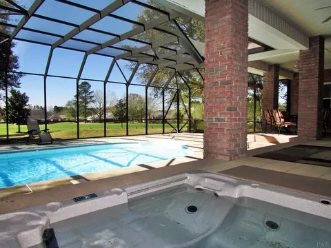 5609 Champions Dr, Pace, FL 32571 photo 10