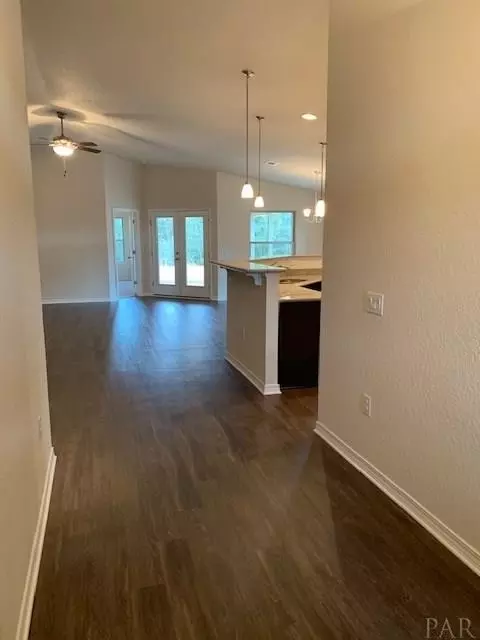 4336 Thistle Pine Ct, Pace, FL 32571 photo 4