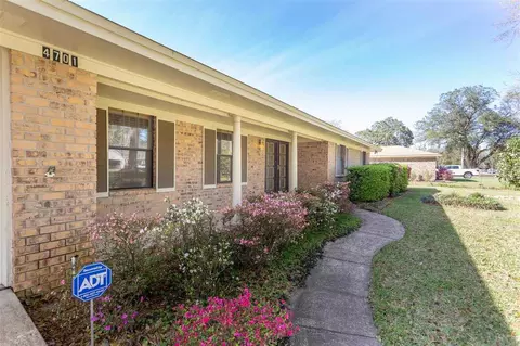 4701 Briaroak Dr, Pace, FL 32571 photo 3