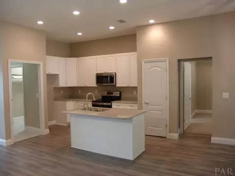 6546 Kembro Rd, Milton, FL 32570 photo 8