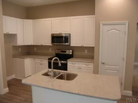 6546 Kembro Rd, Milton, FL 32570 photo 9