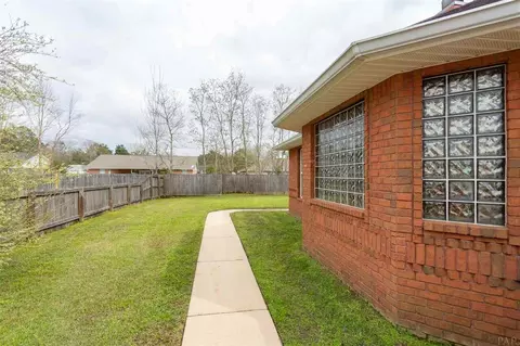 5652 Sandstone Dr, Pace, FL 32571 photo 7