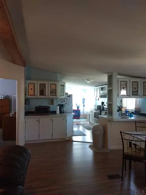 8116 Delta Dr, Milton, FL 32583 photo 24