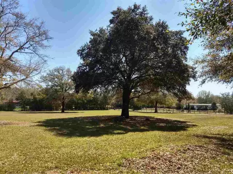 8116 Delta Dr, Milton, FL 32583 photo 9
